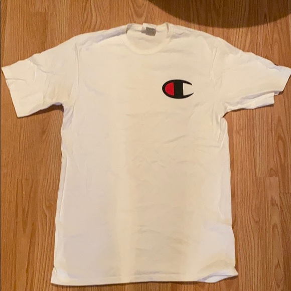 Champion large t-shirt - Picture 1 of 3